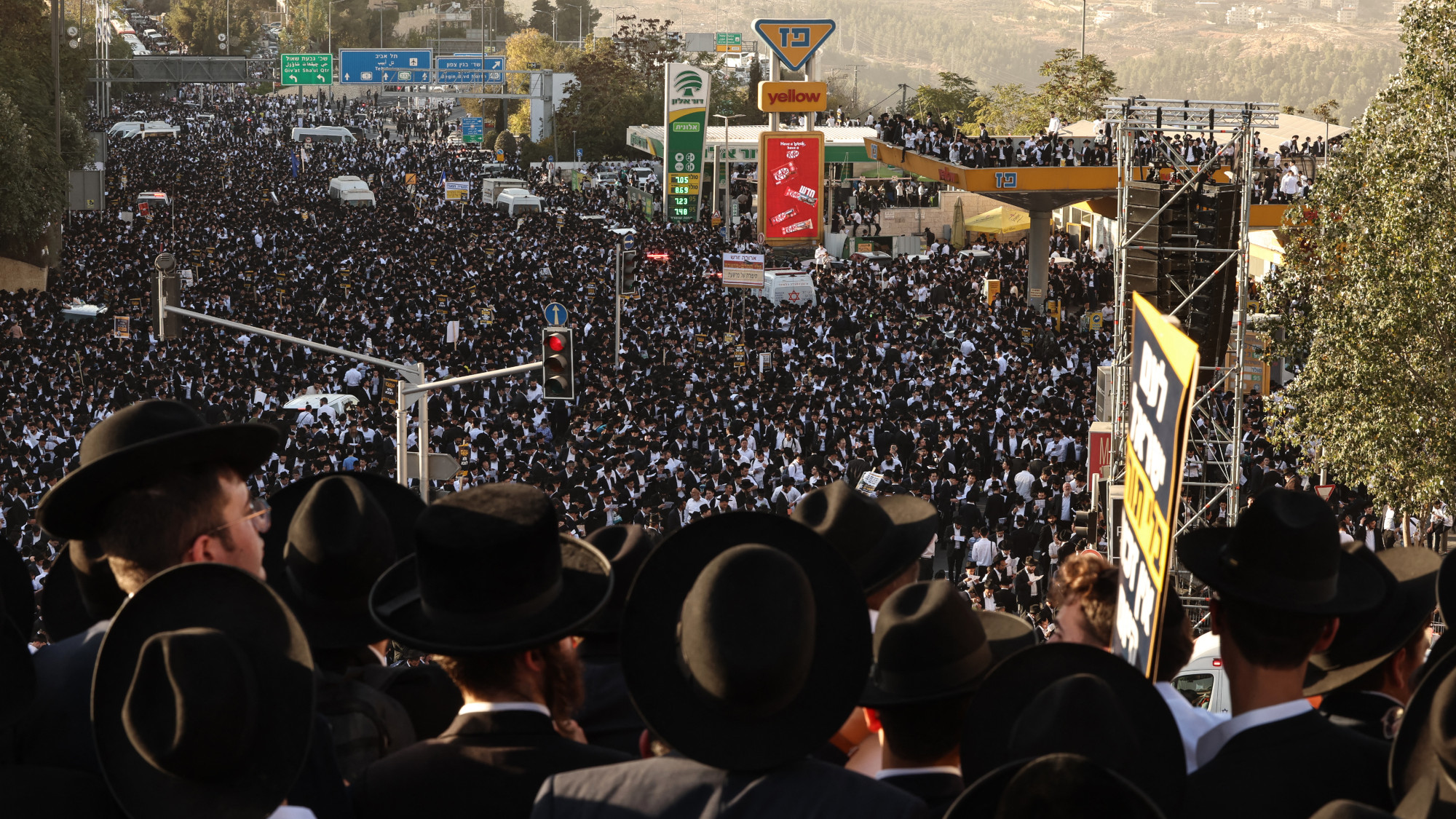 Ultra-Orthodox Jewish men