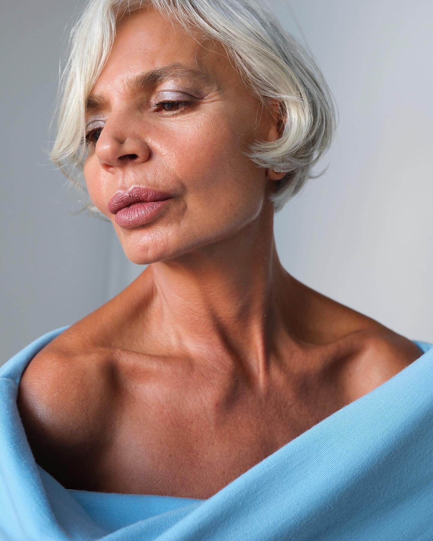 Content creator Grece Ghanem with cool-toned, glowy makeup