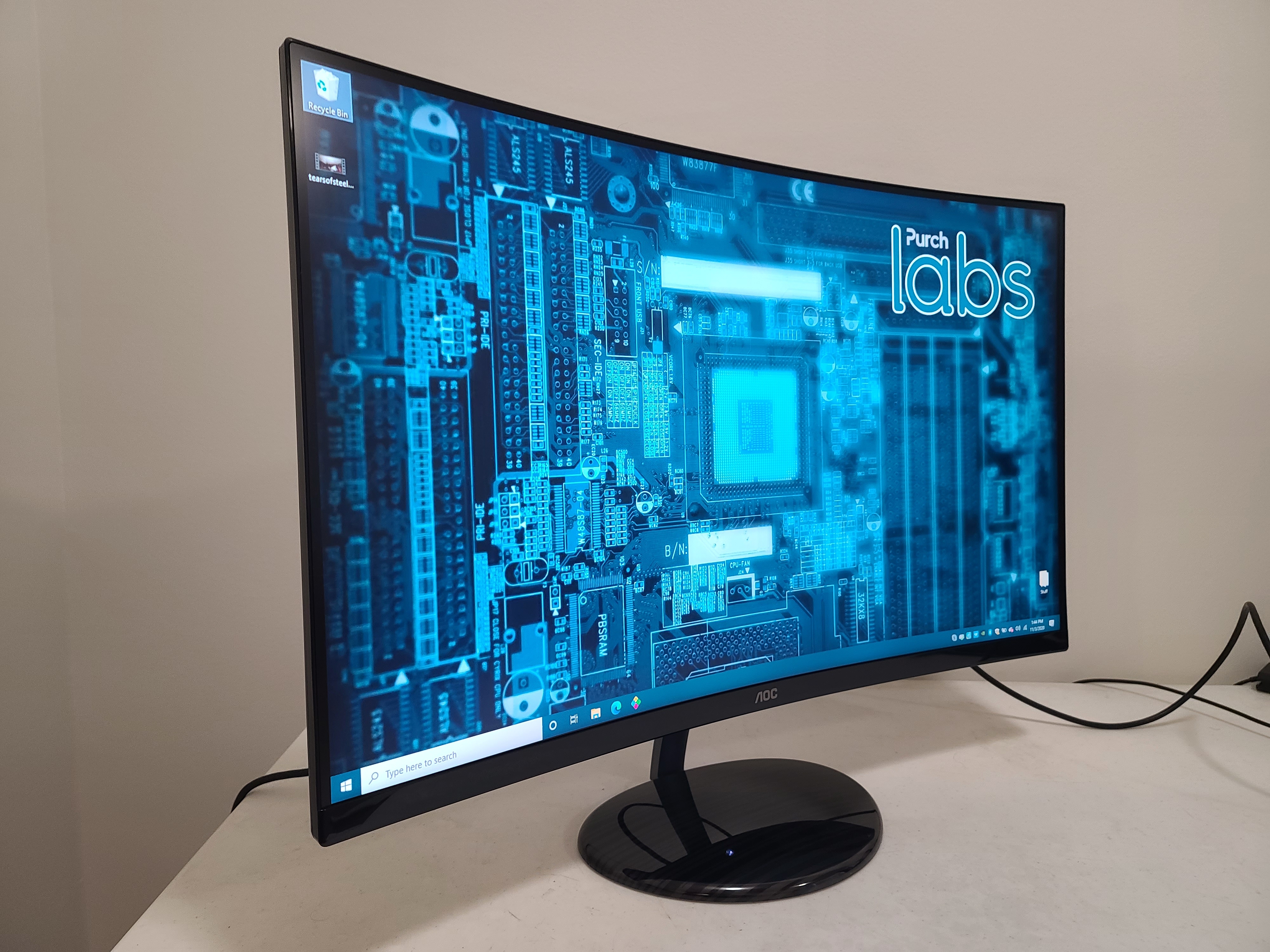 AOC CU32V3