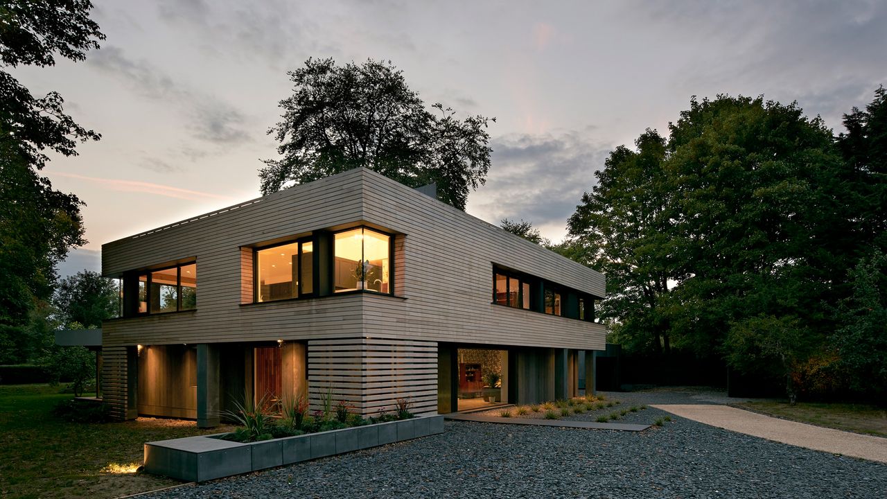 timber clad modernist 1970s renovation