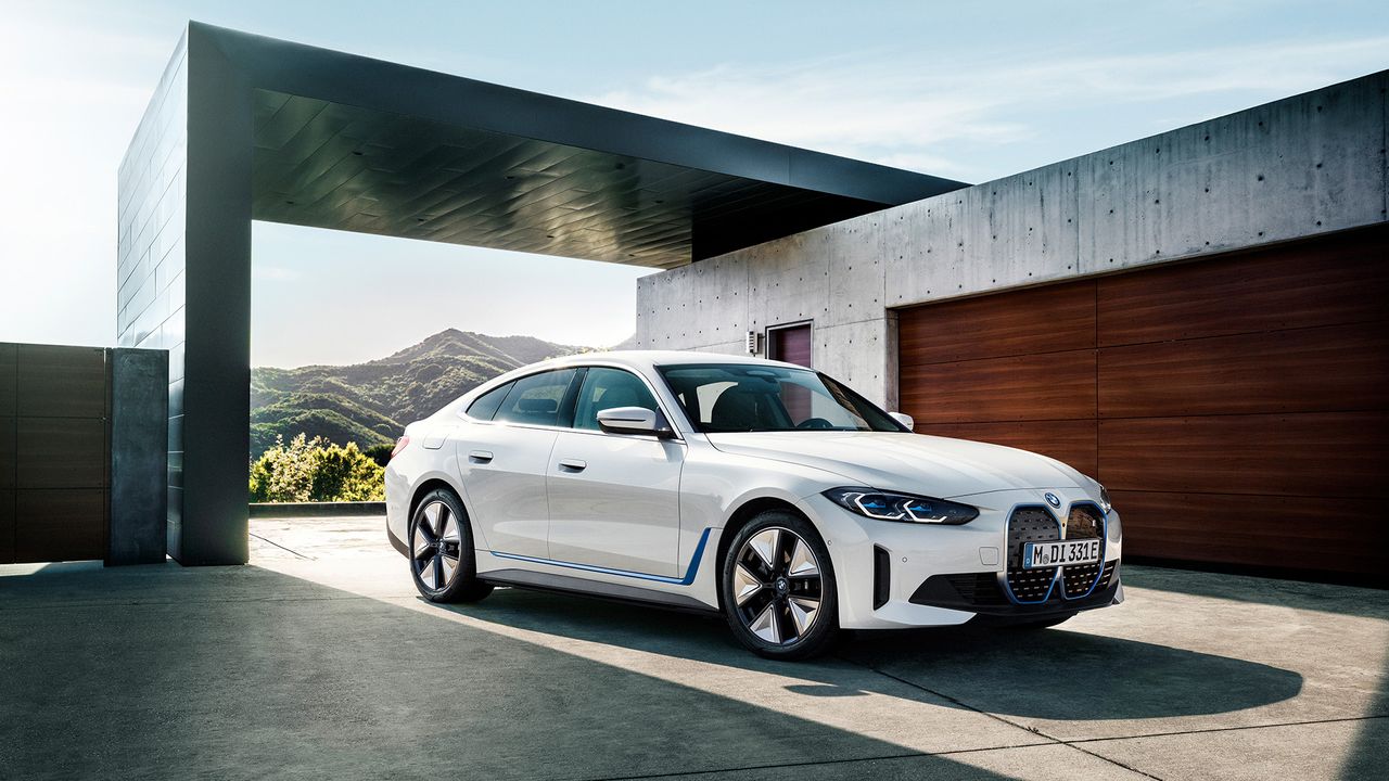 BMW i4
