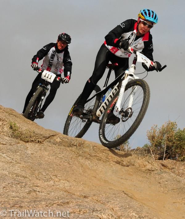 NoTubes races hit a descent with two hours to go