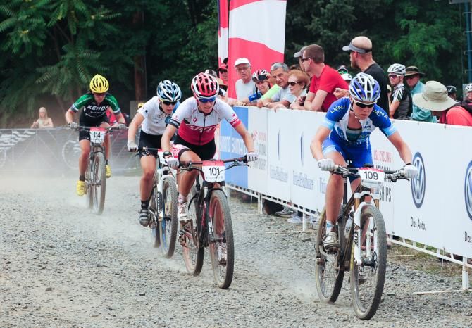 Georgia Gould (Luna Pro Team) coming through the start-finish with one lap to go