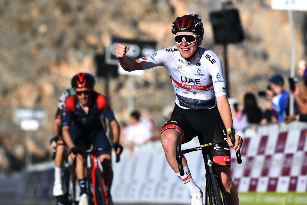 Tadej Pogacar wins stage 4