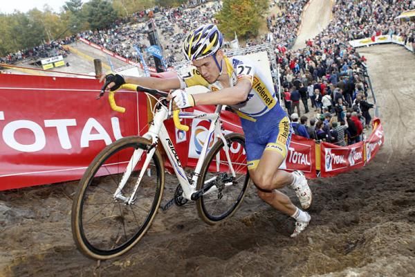 Joeri Adams on the run-up