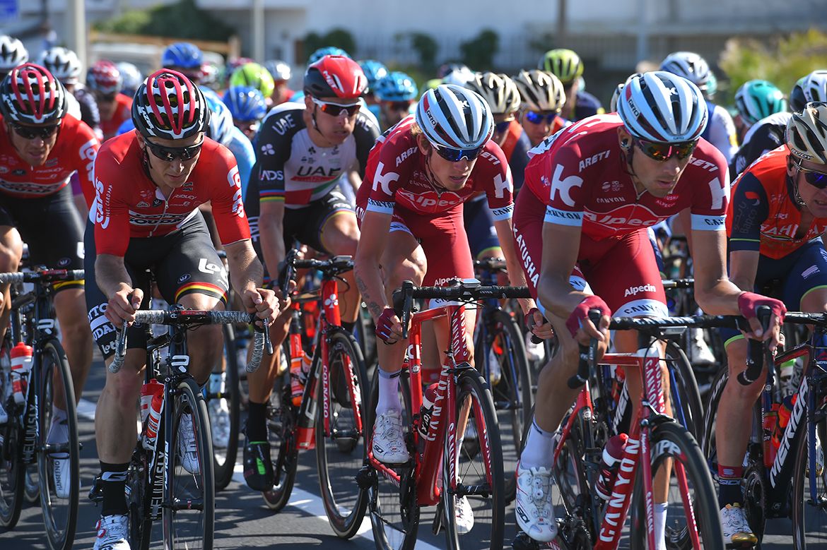 Katusha-Alpecin in the peloton on stage 5 of the Giro d'Italia