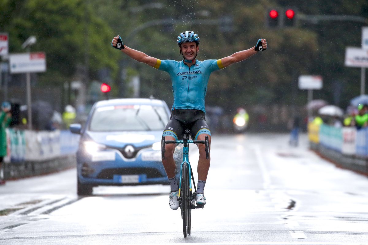 Gorka Izagirre (Astana) wins the Gran Trittico Lombardo 2020