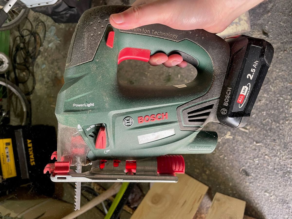 A Bosch 18v jigsaw