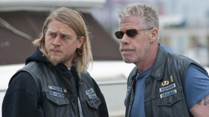 Charlie Hunnam and Ron Perlman in Sons of Anarchy