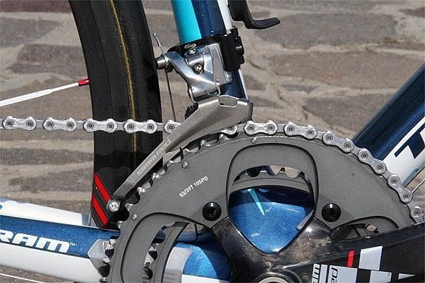 A titanium cage drops a lot of weight here