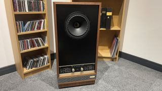 Floorstanding speakers: Fyne Audio Vintage Classic X