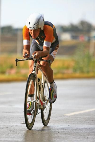 Luis Lemus in second