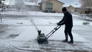 greenworks snow blower testing