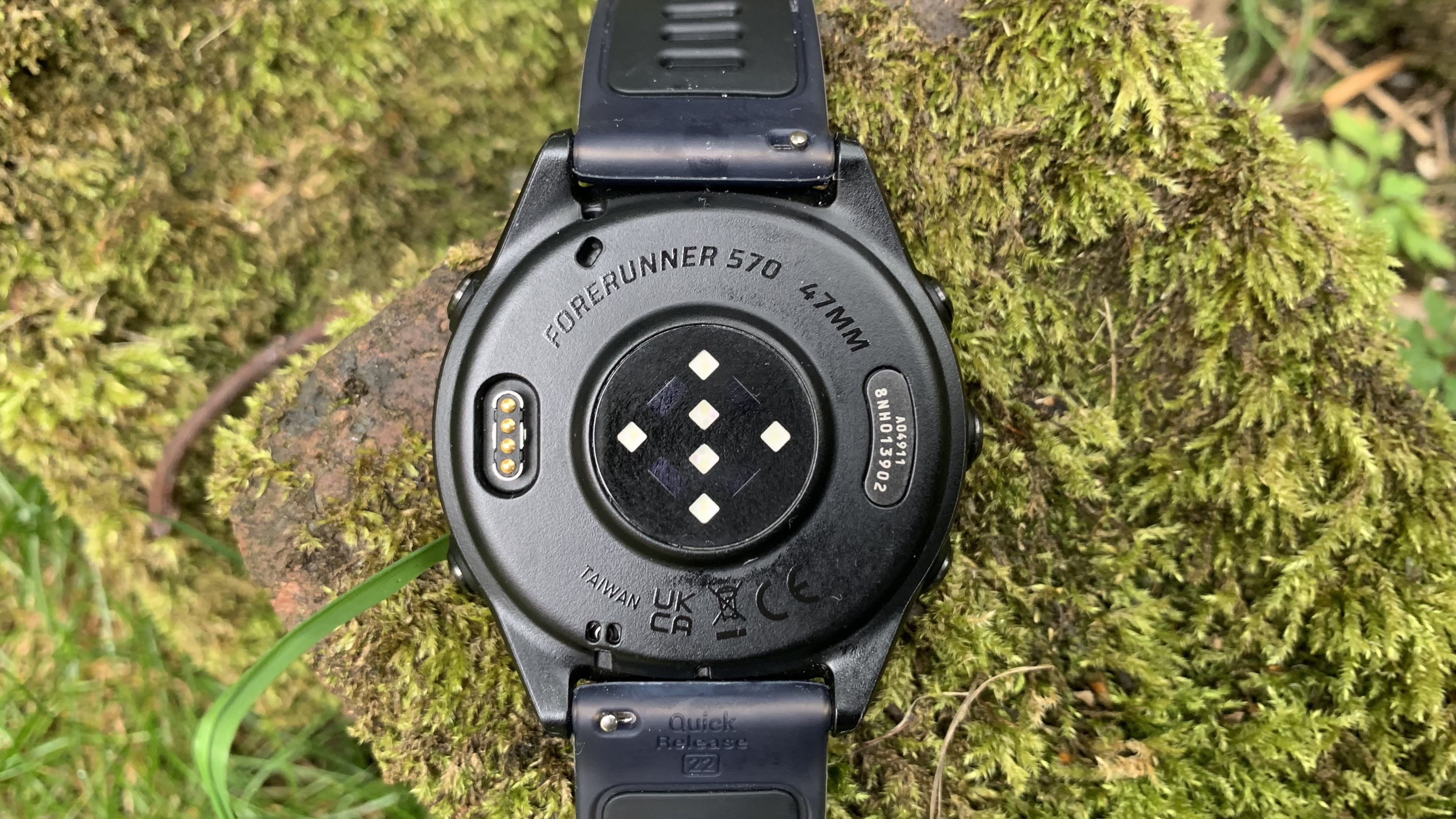 Back of Garmin Forerunner 570