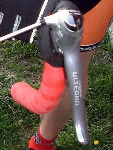 Ultegra 9-speed shifters.