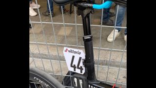 A close up of the dropper post on Matej Mohoric's bike