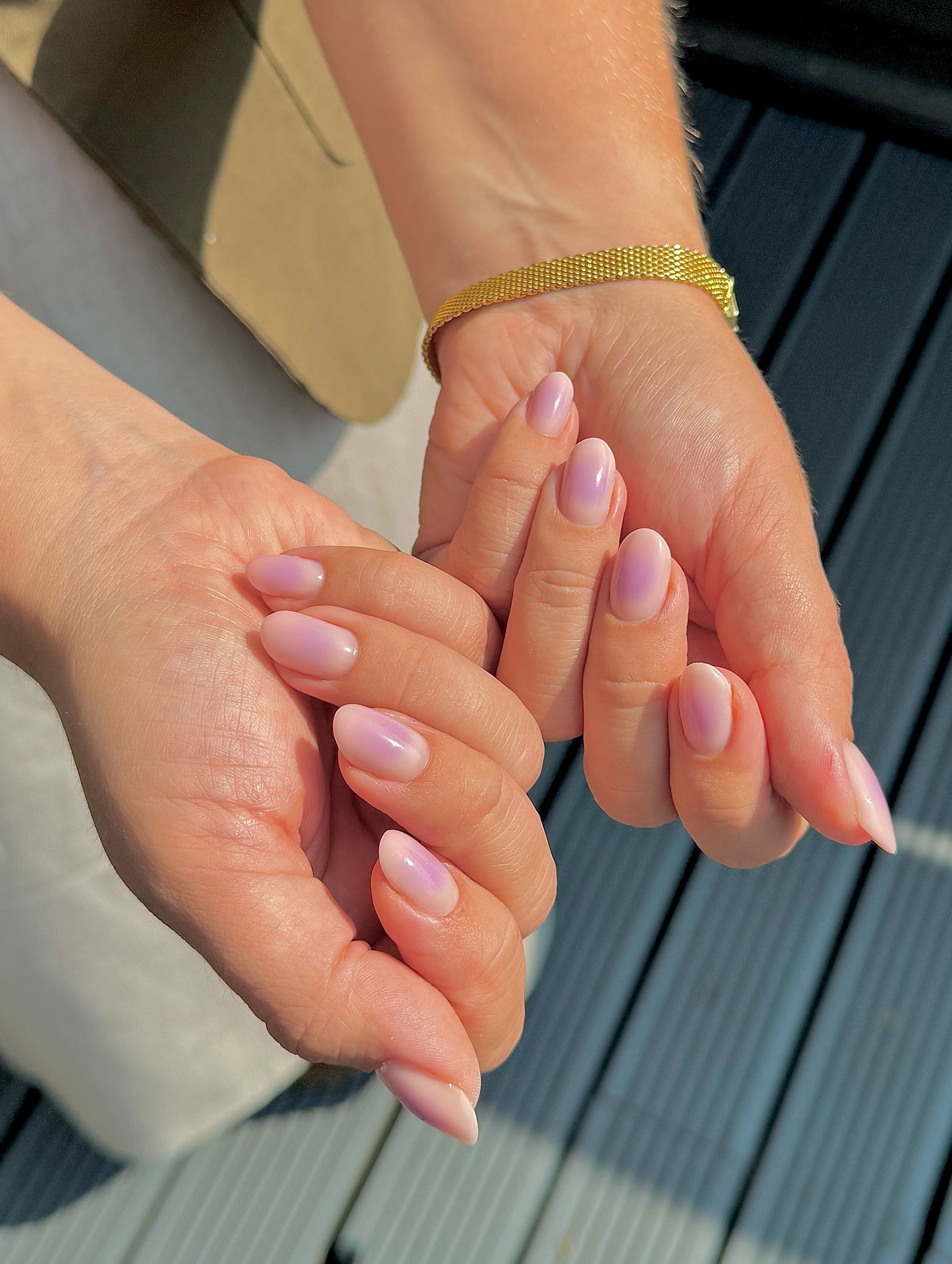 Lilac ombr&amp;eacute; nails