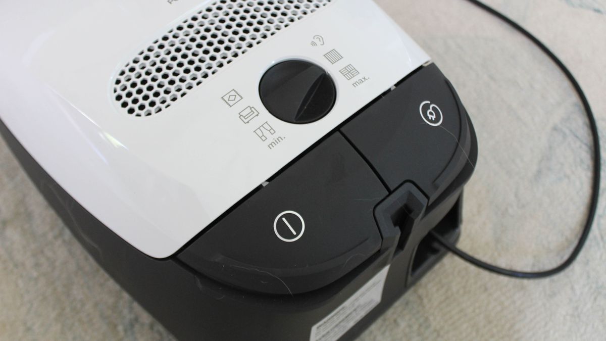 Miele Classic C1 Cat &amp; Dog PowerLine Canister Vacuum