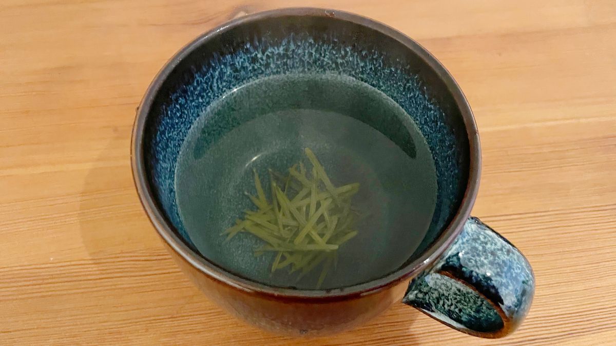 Pine needle tea