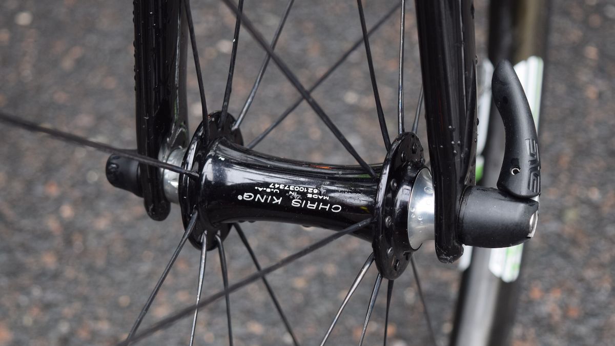 Chris King ceramic hubs with ceramic bearings on the ENVE 4.5 SES wheels