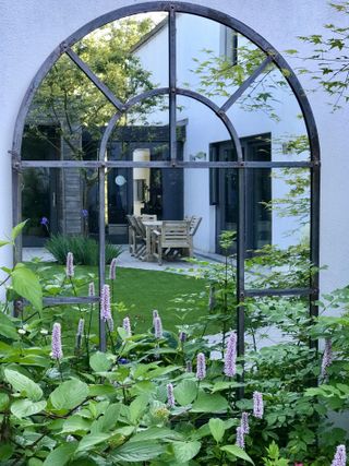 Mirror in small backyard