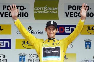 Schleck defends overall lead