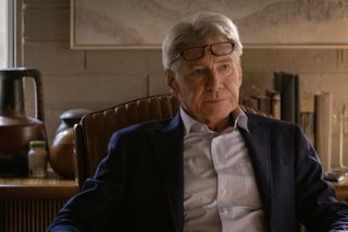 Shrinking star Harrison Ford is on the therapist's couch!