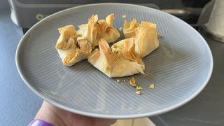 Air fryer filo pastry baklava bites