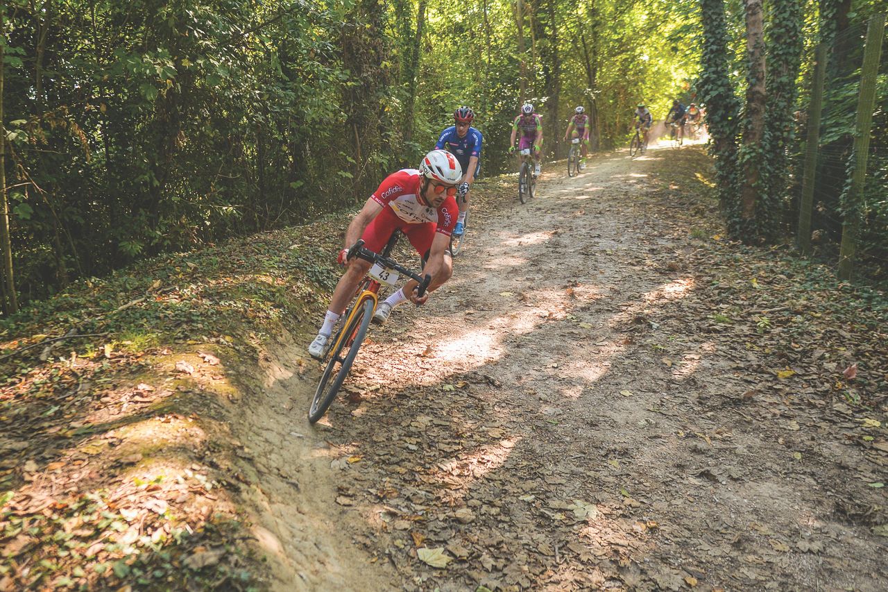 Nathan Haas taking part in a gravel race