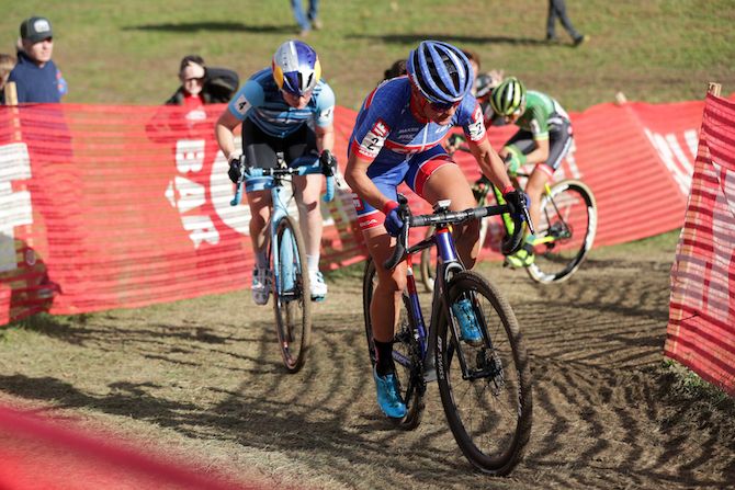 Katerina Nash leads the way at the 2018 CincyCX C2 race