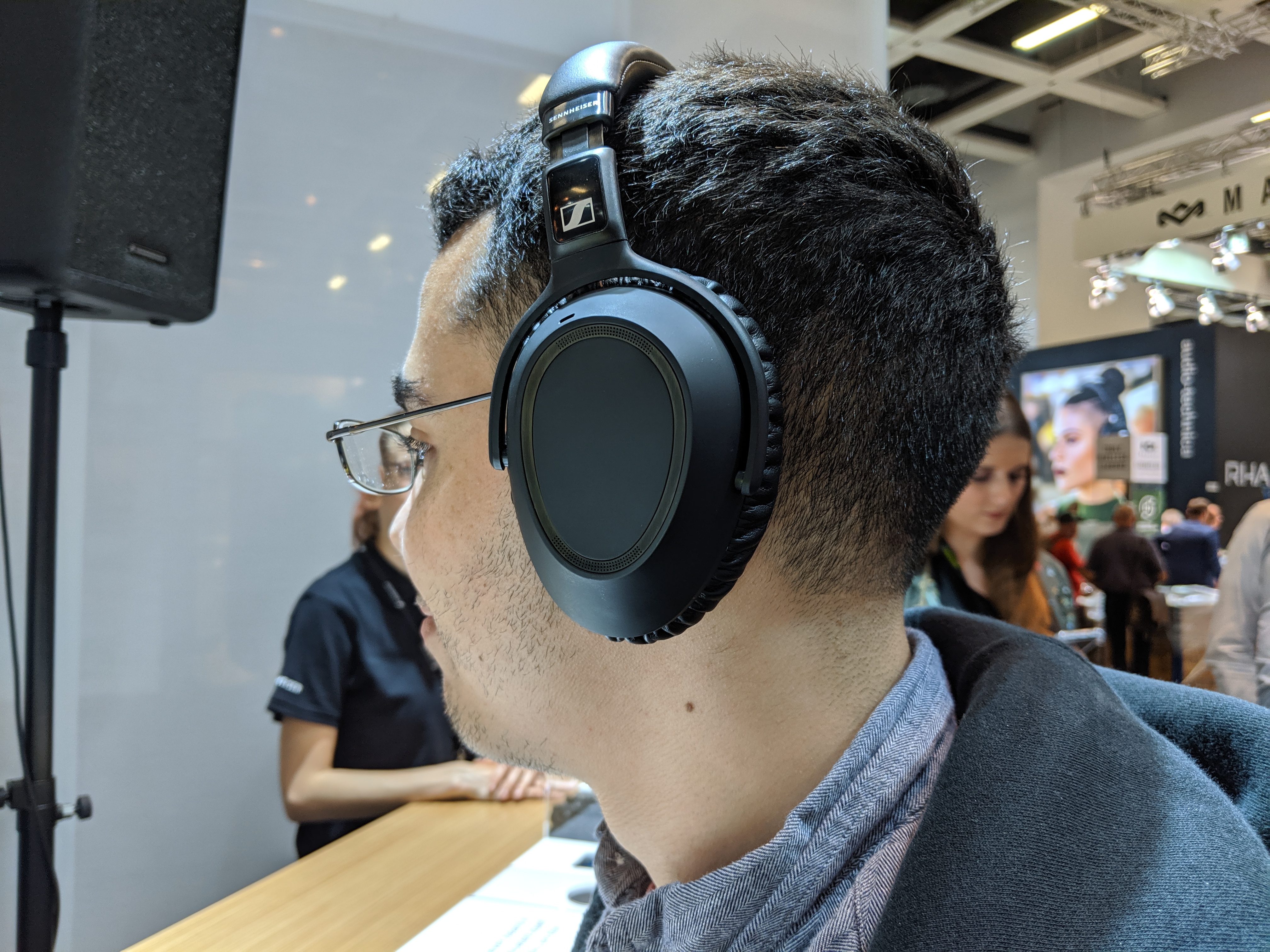 Sennheiser PXC 550-II Wireless Hands-on Review: Solid Comfort, So