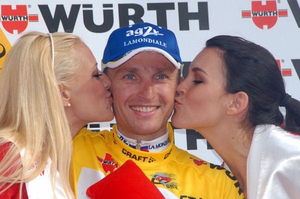 Tadej Valjavec (AG2R) took the overall lead.