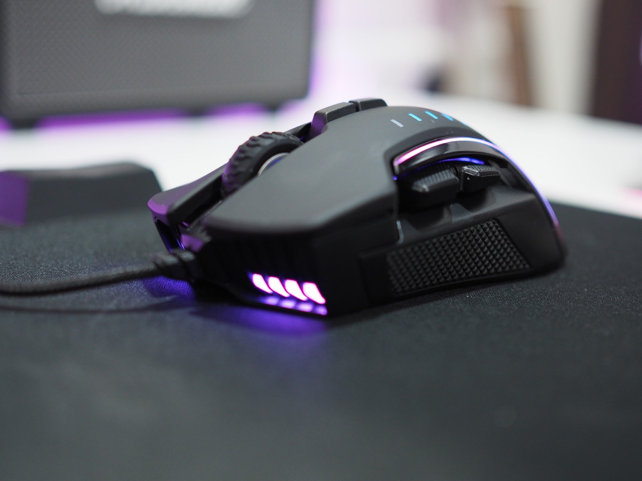 Glaive RGB Pro review: An already-great gaming mouse gets even better | Windows Central
