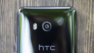 The HTC U11 has just a single-lens camera