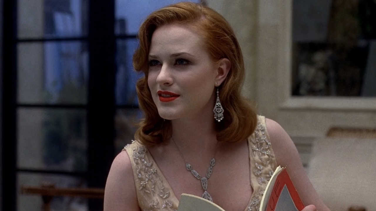 Queen Sophie with a magazine talking to Bill in Season 2 of True Blood