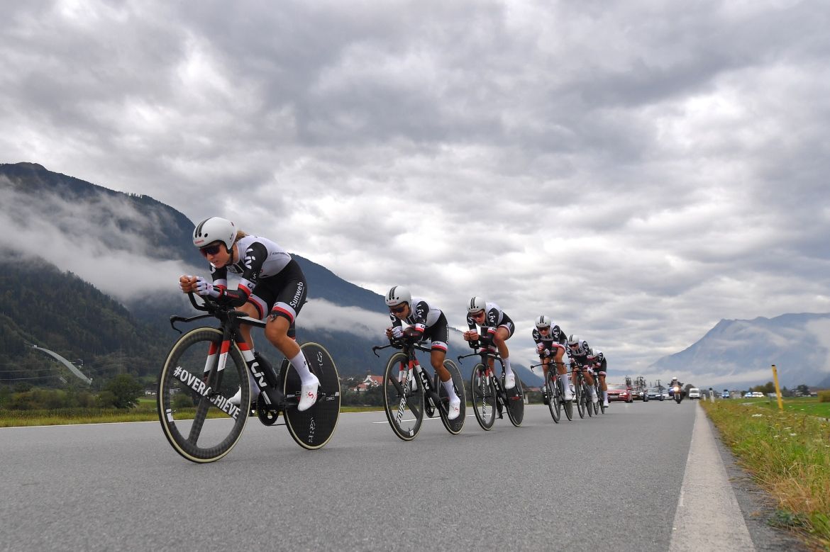 Sunweb en route to third in the World Championships women's team time trial.