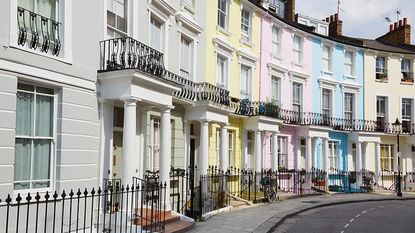 Crescent of terraced houses 