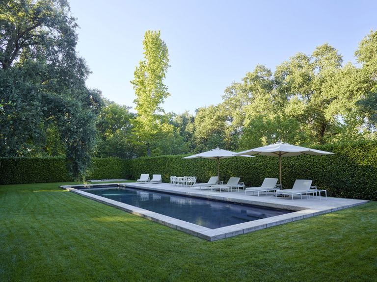 Pool landscaping ideas: 10 ways to surround your pool with paving ...