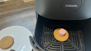 biscuit in air fryer with mallow