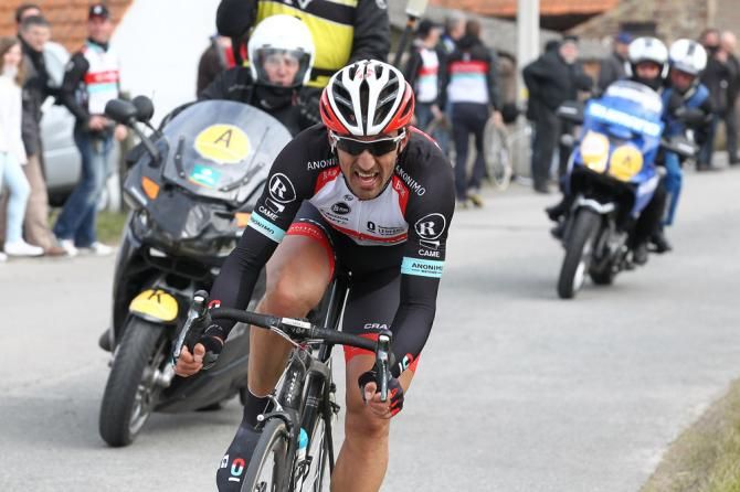 Fabian Cancellara (RadioShack Leopard) dropped his breakaway companions the final time up the Paterberg and now motors alone to victory.