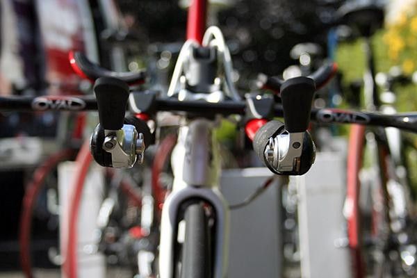 As a Campagnolo sponsored team Silence-Lotto uses Record bar-end levers on its time trial bikes.