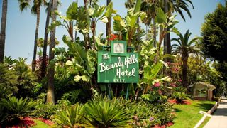 The Beverly Hills Hotel sign