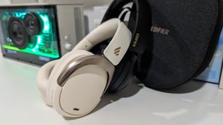 Edifier WH950NB headphones