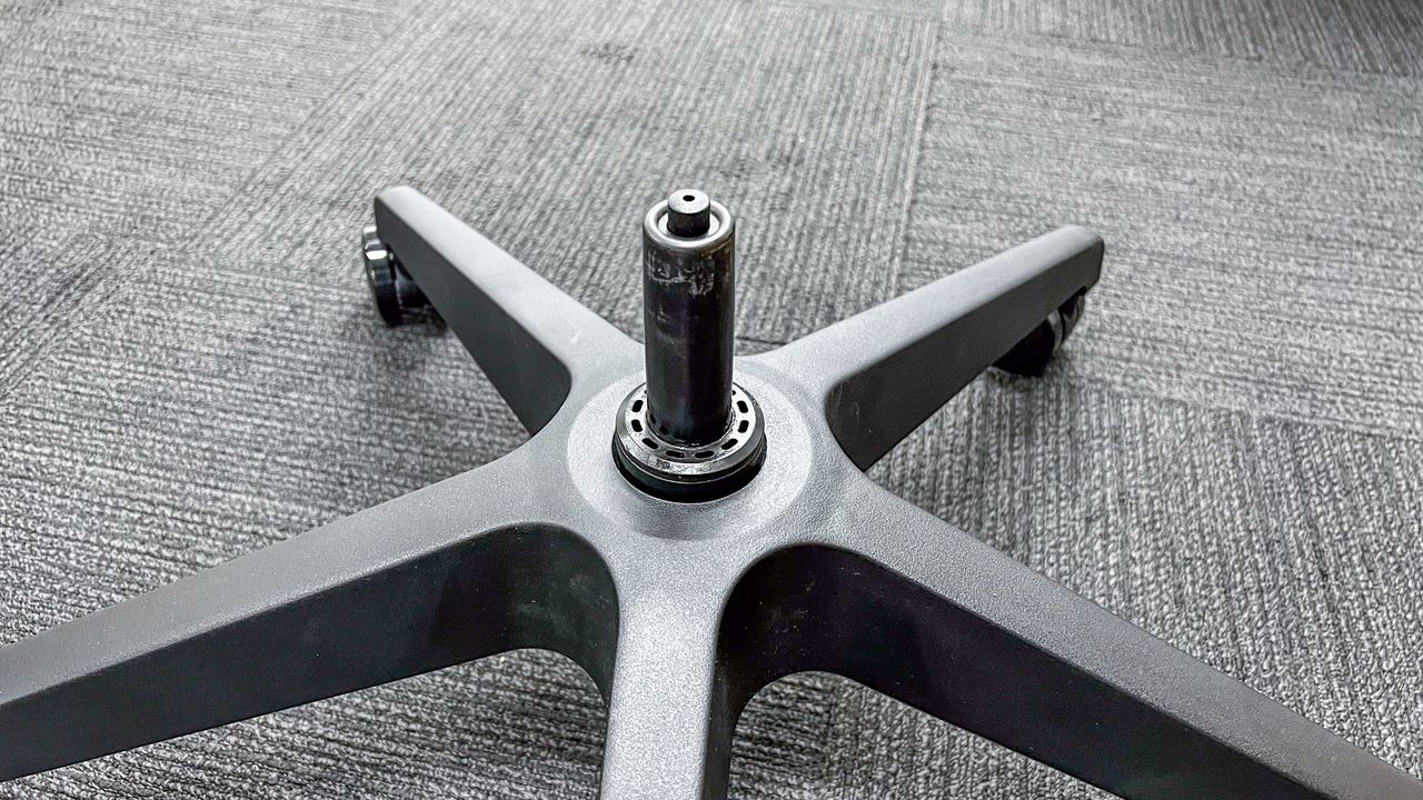 ErgoTune Joobie's five-caster base and pneumatic stem