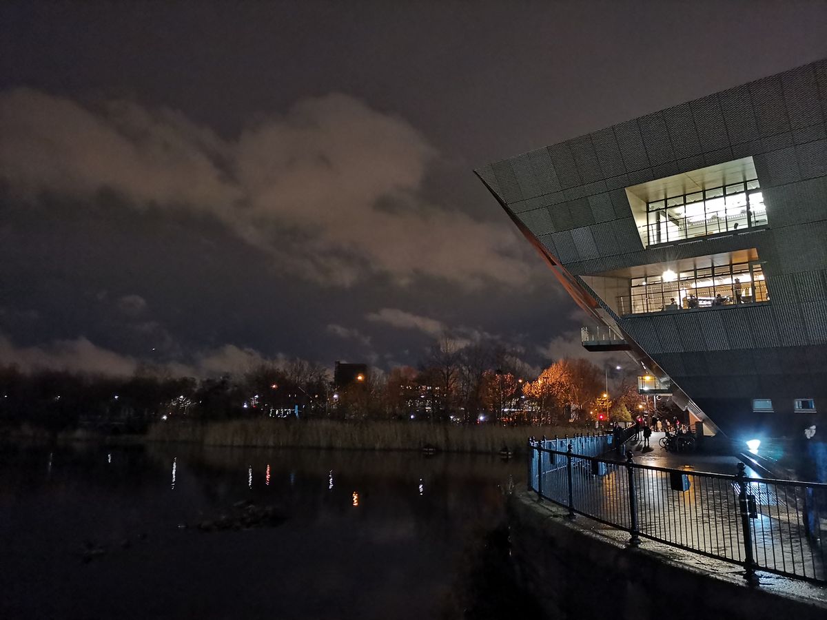 Whether you use the long-exposure night mode or not, low-light results are impressive.