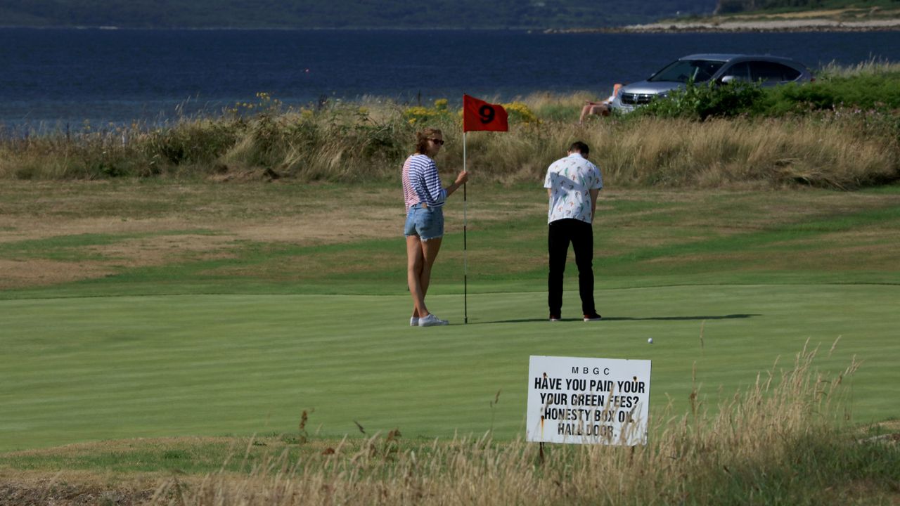 how to save money on golf