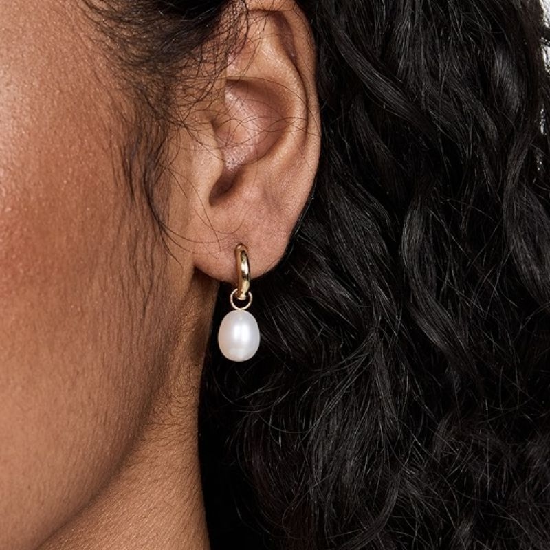 pearl earrings