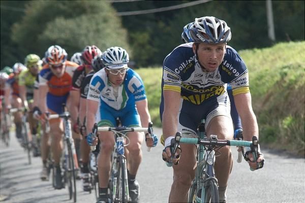 Johnny Hoogerland leads the chase