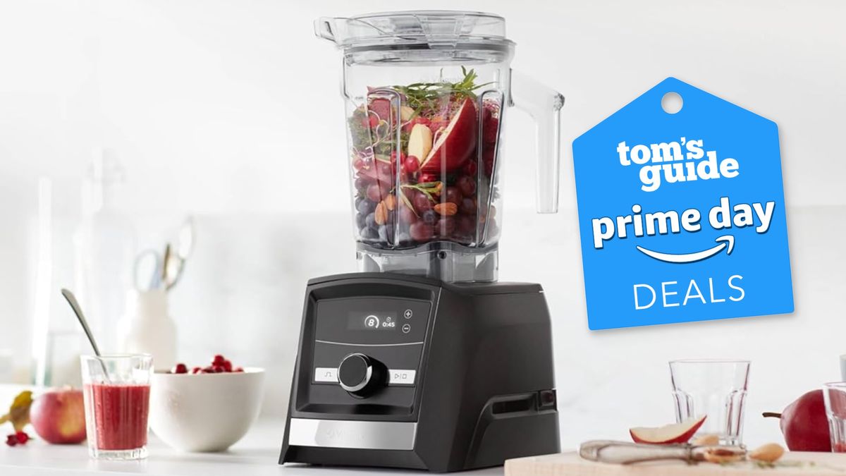  Vitamix A3300 on counter with deal tag