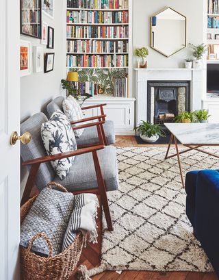 10 living room rug ideas to switch up your space instantly